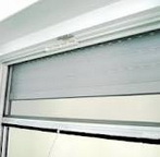PLASE IMPOTRIVA INSECTELOR