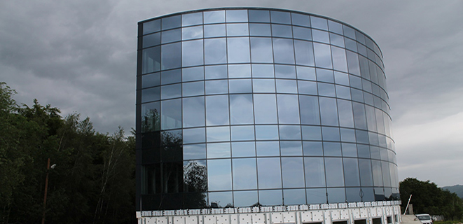 fatade ventilate, usi, ferestre, automatizari usi de garaj